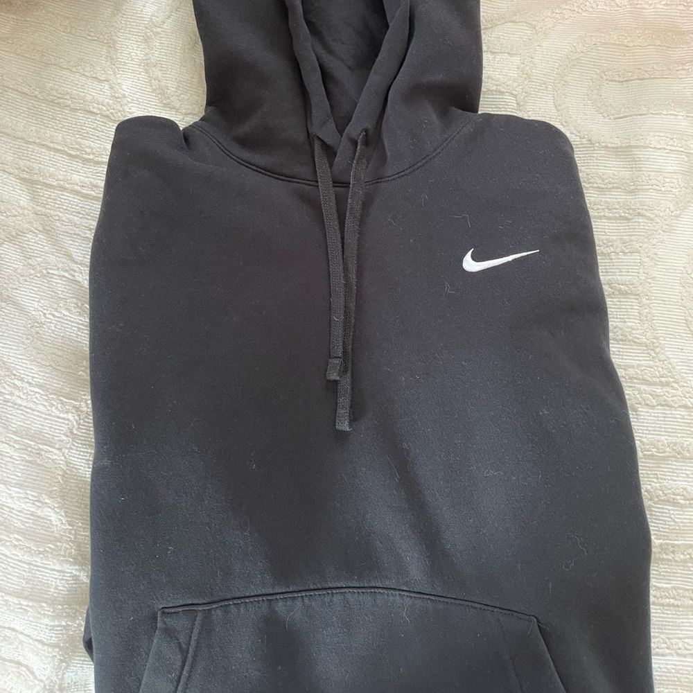 Black Nike hoodie